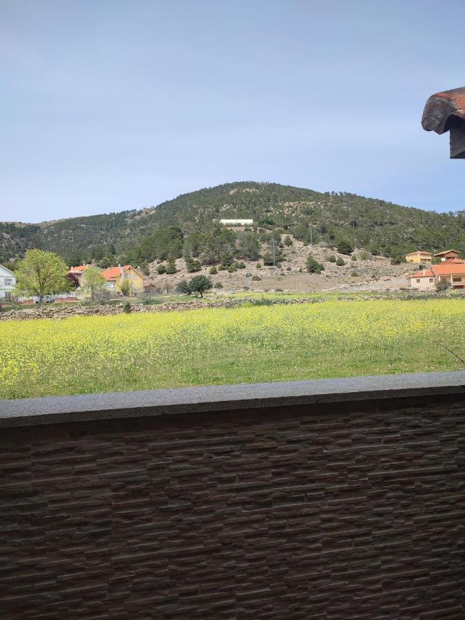 Chalet Pinara El Barraco Eksteriør bilde